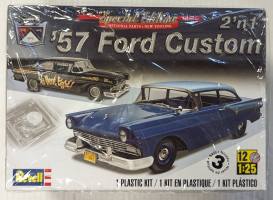 Thumbnail REVELL 4283 57 FORD CUSTOM