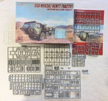 Thumbnail KINGKIT MODEL SCRAPYARD MODELCOLLECT 72083 USA M983A2 HEMTT TRACTOR WITH SEMI TRAILER  BROKEN CAB 