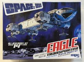 Thumbnail MPC 913 SPACE 1999 EAGLE TRANSPORTER