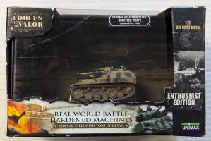 Thumbnail FORCES OF VALOR 85058 GERMAN SELF PROPELLED HOIWITZER WESPE EASTERN FRONT 1943