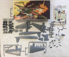 Thumbnail KINGKIT MODEL SCRAPYARD MONOGRAM PA129 DE HAVILLAND MOSQUITO  CRACKED DECALS 