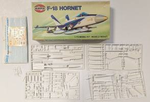 Thumbnail KINGKIT MODEL SCRAPYARD AIRFIX 04024 F18 HORNET  CRACKED DECALS 