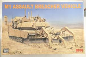 Thumbnail RYE FIELD MODEL 5011 M1 ASSAULT BREACHER VEHICLE