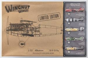 Thumbnail WINGNUT WINGS 32905 ALBATROS D.V FLYING CIRCUS