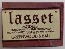 Thumbnail LASSET LM19 SS OFFICER WEARING CAMOUFLAGE
