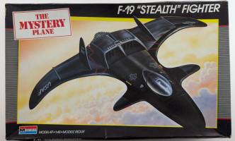 Thumbnail MONOGRAM 5824 F-19 STEALTH