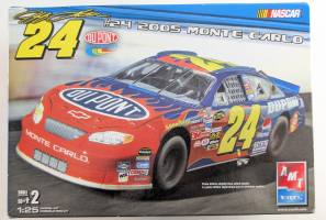 Thumbnail AMT 38294 NASCAR 2005 MONTE CARLO