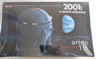 Thumbnail MOEBIUS 2001-7 2001 A SPACE ODYSSEY ARIES LUNAR SHUTTLE 1B