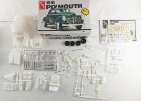 Thumbnail KINGKIT MODEL SCRAPYARD AMT 6583 1941 PLYMOUTH  DE-SPRUED 