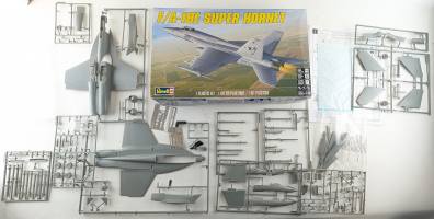 Thumbnail KINGKIT MODEL SCRAPYARD REVELL 5850 F/A-18E SUPER HORNET  STARTED 