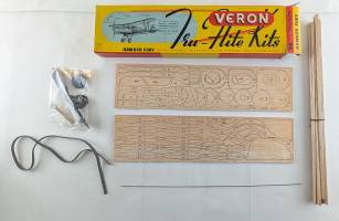 Thumbnail KINGKIT MODEL SCRAPYARD VERON 26 HAWKER FURY NO INSTRUCTIONS