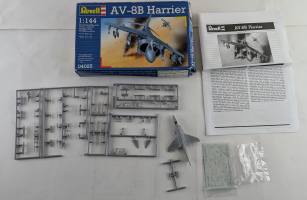 Thumbnail KINGKIT MODEL SCRAPYARD REVELL 04025 AV-8B HARRIER  STARTED 