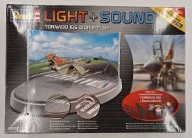 Thumbnail KINGKIT MODEL SCRAPYARD REVELL 09032 LIGHT   SOUND TORNADO IDS DIORAMA SET  INCOMPLETE 