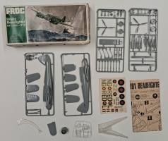 Thumbnail KINGKIT MODEL SCRAPYARD FROG F191 BEAUFIGHTER - FIGHTER OR BOMBER  INCOMPLETE 