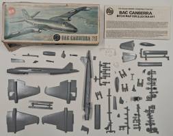 Thumbnail KINGKIT MODEL SCRAPYARD AIRFIX 05012-8 BAC CANBERRA  STARTED 