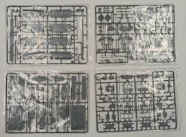 Thumbnail KINGKIT MODEL SCRAPYARD HOBBYBOSS 83212 B-24D LIBERATOR  NO INSTRUCTIONS  DAMAGED BOX  MISSING CANOPY 