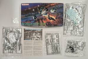 Thumbnail KINGKIT MODEL SCRAPYARD DRAGON 5515 ME 262A-1A NACHTJAGER DAMAGED DECALS