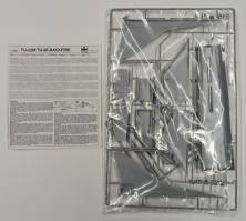 Thumbnail KINGKIT MODEL SCRAPYARD ESCI ERTL 9088 TU 22M TU 26 BACKFIRE C NAVAL RAIDER  DAMAGED BOX  NO DECALS 