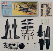 Thumbnail KINGKIT MODEL SCRAPYARD MONOGRAM 6813 U.S. NAVY F7F TIGERCAT STARTED CRACKED DECALS