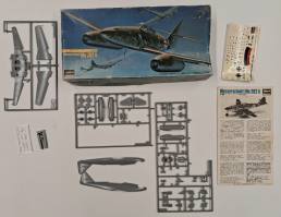 Thumbnail KINGKIT MODEL SCRAPYARD HASEGAWA 851 MESSERSCHMITT ME 262 A INCOMPLETE