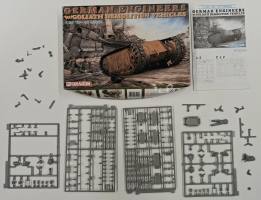 Thumbnail KINGKIT MODEL SCRAPYARD DRAGON 6103 GERMAN ENGINEERS W/GOLIATH DEMOLITON VEHICLES STARTED