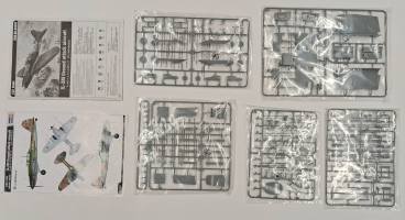 Thumbnail KINGKIT MODEL SCRAPYARD HOBBYBOSS 83203 IL-2M GROUND ATTACK AIRCRAFT DAMAGED BOX