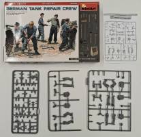 Thumbnail KINGKIT MODEL SCRAPYARD MINIART 35319 GERMAN TANK REPAIR CREW SPECIAL EDITION INCOMPLETE