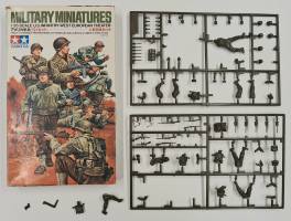 Thumbnail KINGKIT MODEL SCRAPYARD TAMIYA 35048..600 U.S. INFANTRY WEST EUROPEAN THEATER INCOMPLETE