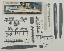 Thumbnail KINGKIT MODEL SCRAPYARD AIRFIX 03203 HMS SUFFOLK  INCOMPLETE 