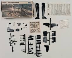 Thumbnail KINGKIT MODEL SCRAPYARD FROG F154 SEA FURY X INCOMPLETE