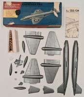 Thumbnail KINGKIT MODEL SCRAPYARD FROG 323P ENGLISH ELECTRIC CANBERRA P.R.7 DAMAGED BOX AND WING