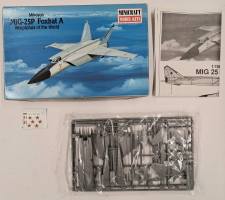 Thumbnail KINGKIT MODEL SCRAPYARD MINICRAFT 14428 MIKOYAN MIG-25P FOXBAT A CRACKED DECALS