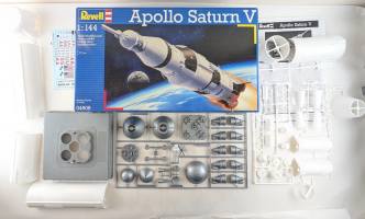Thumbnail KINGKIT MODEL SCRAPYARD REVELL 04909 APOLLO SATURN V  INCOMPLETE 