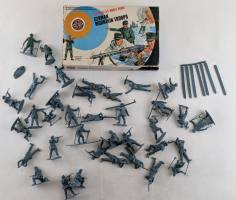 Thumbnail KINGKIT MODEL SCRAPYARD AIRFIX 51468 GERMAN MOUNTAIN TROOPS INCOMPLETE
