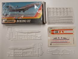 Thumbnail KINGKIT MODEL SCRAPYARD MATCHBOX PK-802 BOEING 727  CRACKED DECALS 