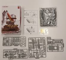Thumbnail KINGKIT MODEL SCRAPYARD MODELCOLLECT 72071 GERMANY V1 MISSILE LAUNCHER WITH E-100 BODY  INCOMPLETE 