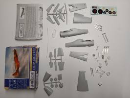 Thumbnail KINGKIT MODEL SCRAPYARD SILVER CLOUD SC4820 MARTIN-BAKER M.B.5  CRACKED DECALS 