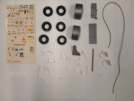 Thumbnail KINGKIT MODEL SCRAPYARD REVELL 7504 DLK 23-12 MERCEDES BENZ 1422  BROKEN PARTS AND INCOMPLETE 