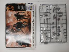 Thumbnail KINGKIT MODEL SCRAPYARD MASTER BOX LTD 35177 GERMAN INFANTRY WWII ERA EARLY PERIOD  INCOMPLETE 