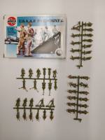 Thumbnail KINGKIT MODEL SCRAPYARD AIRFIX 01748 U.S.A.A.F. PERSONNEL  PAINTED 