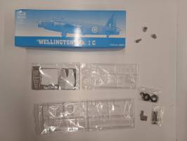 Thumbnail KINGKIT MODEL SCRAPYARD TRUMPETER 02808 WELLINGTON MK. I C  INCOMPLETE 