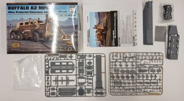 Thumbnail KINGKIT MODEL SCRAPYARD PANDA 35031 BUFFALO A2 MPCV MINE PROTECTED CLEARANCE VEHICLE  PRIMED 