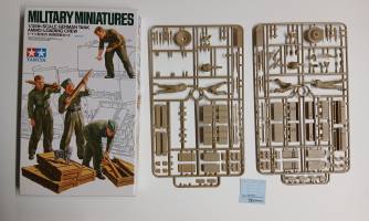 Thumbnail KINGKIT MODEL SCRAPYARD TAMIYA 35188.1000 GERMAN TANK AMMO-LOADING CREW  INCOMPLETE 