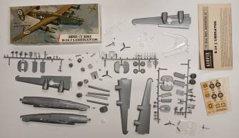 Thumbnail KINGKIT MODEL SCRAPYARD AIRFIX 586 B-24J LIBERATOR BROKEN PROPS