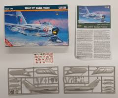 Thumbnail KINGKIT MODEL SCRAPYARD MISTERCRAFT 030292 MIG-17PF RADAR FRESCO CRACKED DECALS