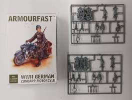 Thumbnail KINGKIT MODEL SCRAPYARD ARMOURFAST 99011 WWII GERMAN ZUNDAPP INCOMPLETE