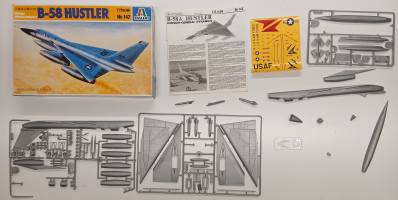 Thumbnail KINGKIT MODEL SCRAPYARD ITALERI 142 B-58 HUSTLER  CRACKED DECALS 