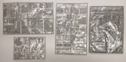 Thumbnail KINGKIT MODEL SCRAPYARD MONOGRAM 8292.1000 B-52 STRATO FORTRESS CRACKED DECALS