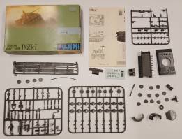 Thumbnail KINGKIT MODEL SCRAPYARD FUJIMI 38029 TIGER I  INCOMPLETE 