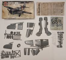 Thumbnail KINGKIT MODEL SCRAPYARD AIRFIX 02031 CURTISS SB2C HELLDIVER  DAMAGED BOX/DECALS 